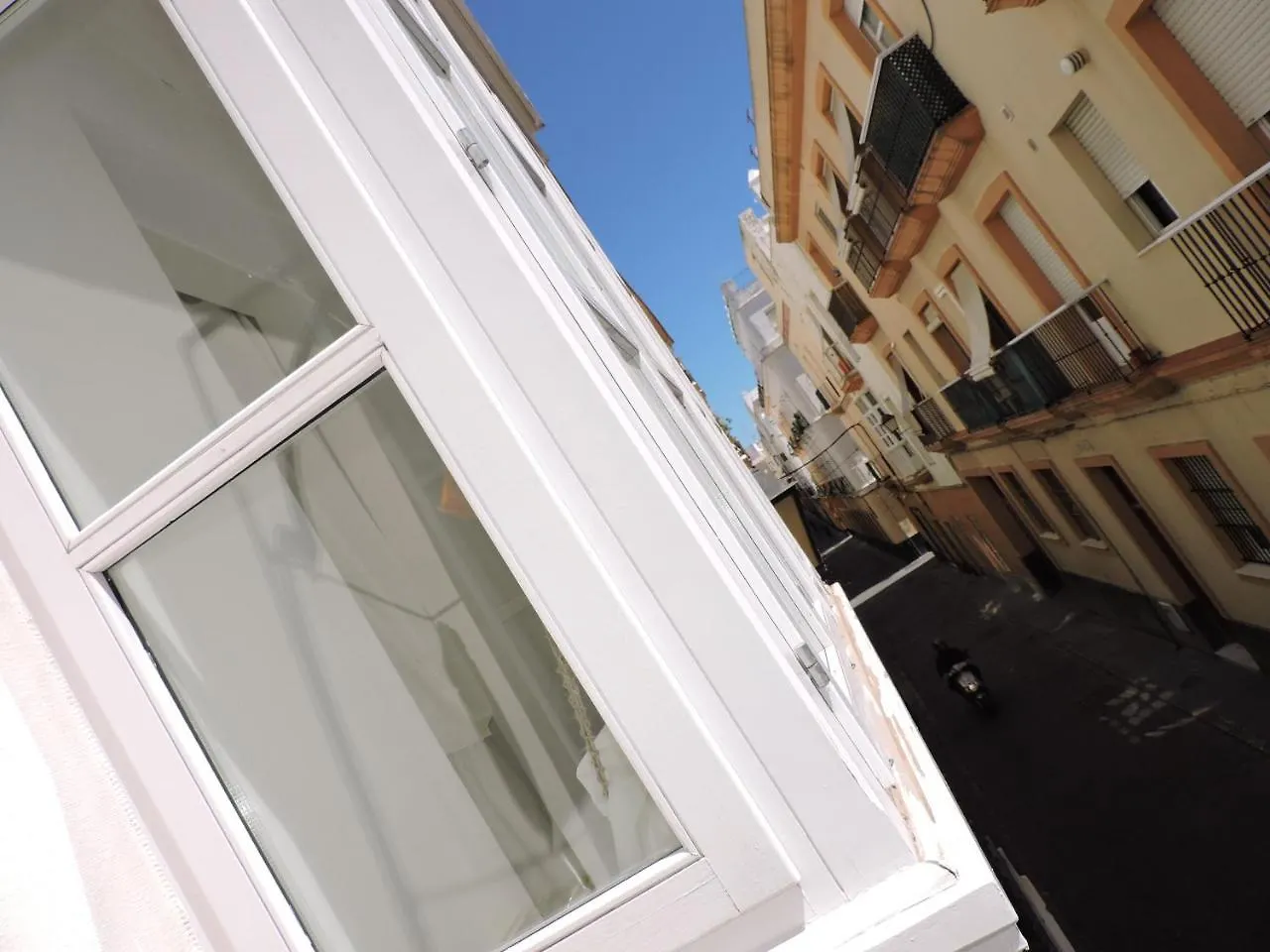 Apartment Alojamientos Cadiz Sol